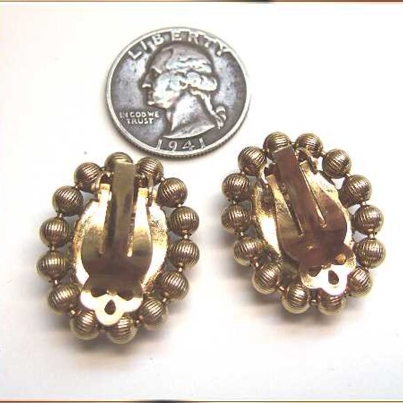 1940s Italian Venetian or Czech Caramel Glass Vintage Earrings - Picture 6 of 6